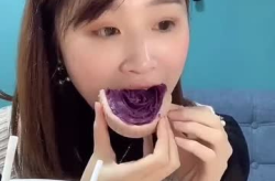小姐姐吃软软的东西吗,小姐姐的甜蜜诱惑